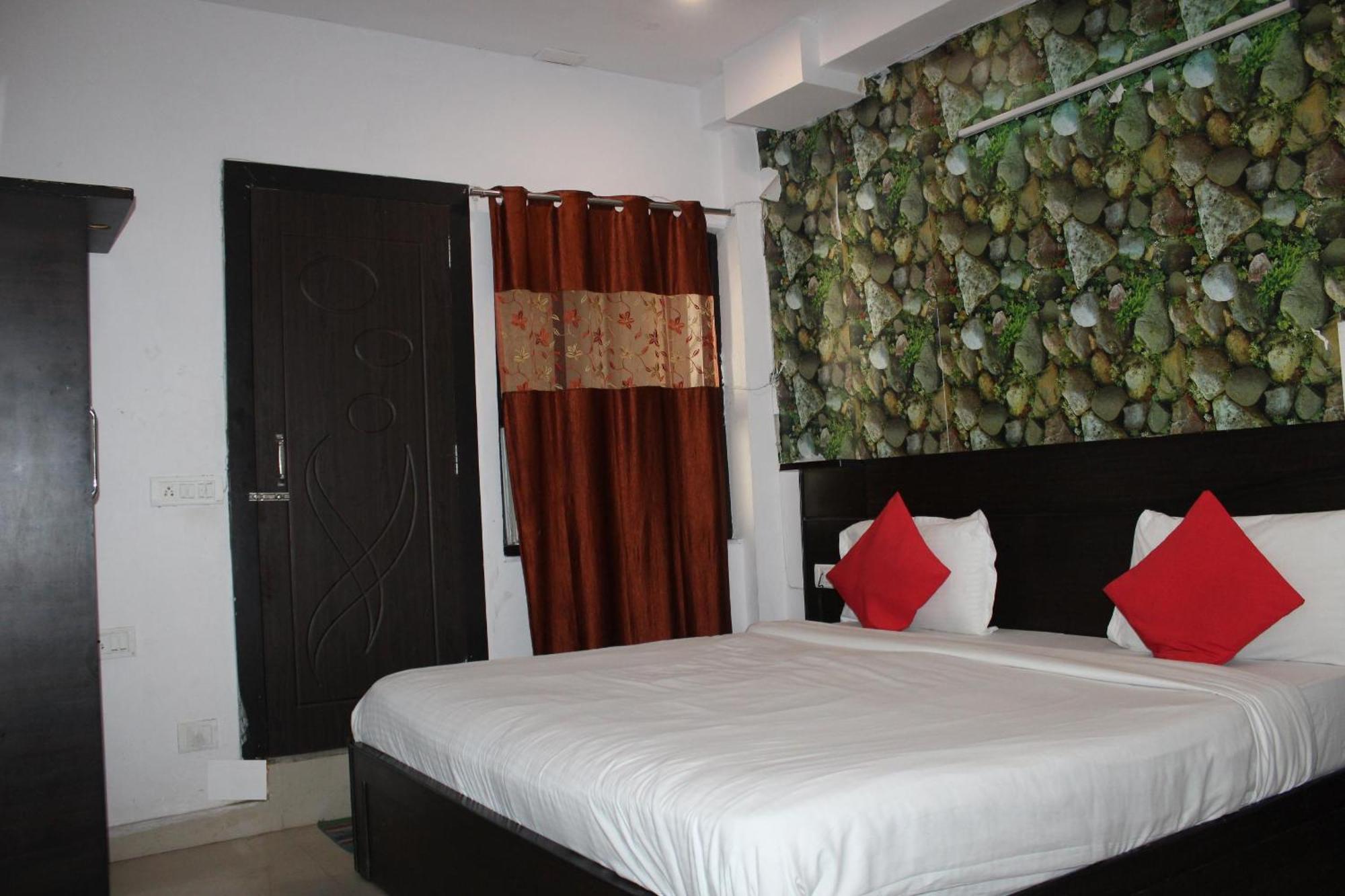 Hotel Quality Time Udaipur Bagian luar foto